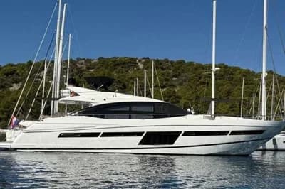 PRINCESS V85 2