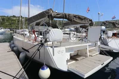 DUFOUR 560 GRAND LARGE 2