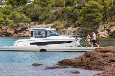 JEANNEAU MERRY FISHER 895 2