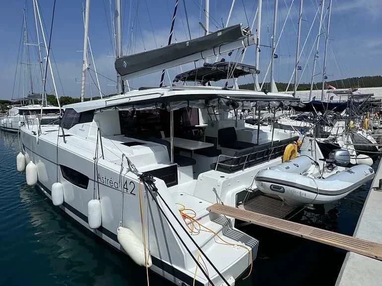 ASTREA 42
