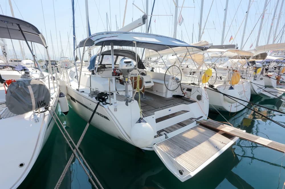 BAVARIA CRUISER 46