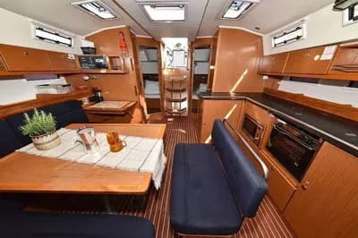 BAVARIA CRUISER 45 3