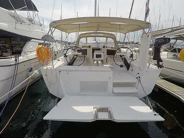 DUFOUR 430 GRAND LARGE