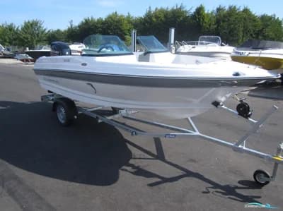 Olympic 460 Bowrider 2
