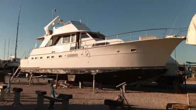 HATTERAS 58 FISHERMAN 2