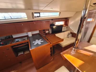 Bénéteau Oceanis 41 4