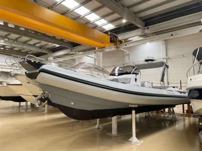 Ranieri Cayman 31 Sport Touring 3