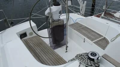 Hanse 325 3