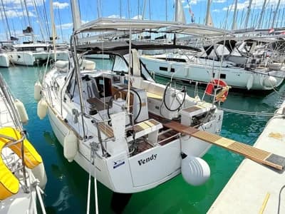 Bénéteau Oceanis 35 2