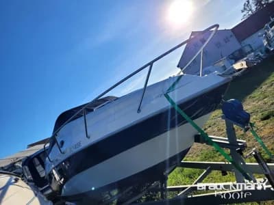Bayside 225 Weekender Deluxe 2