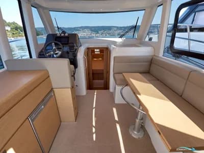 Rodman 1090 Evolution Flybridge 3