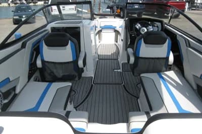 Yamaha Boats 242X E-Series 3