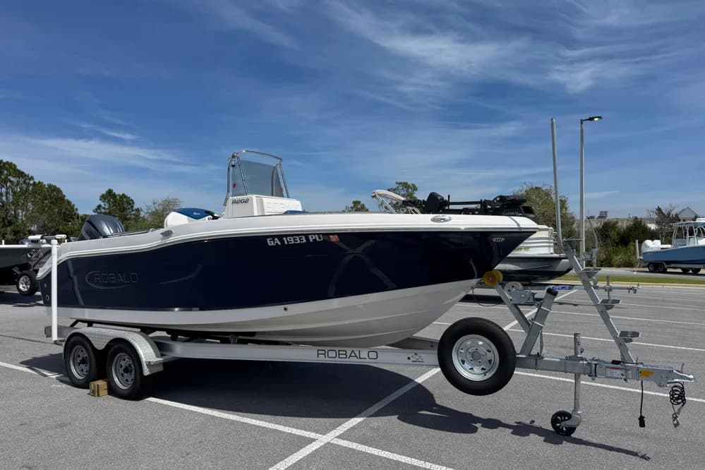 Robalo R202 Explorer