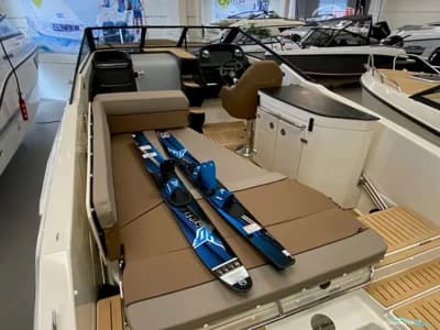 Quicksilver Activ 755 Cruiser 2