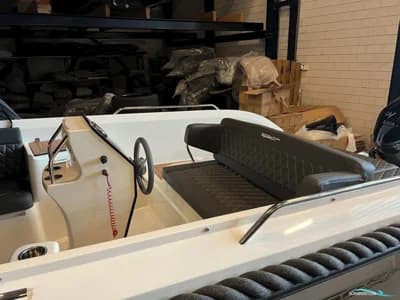 Topcraft 627 Tender 5