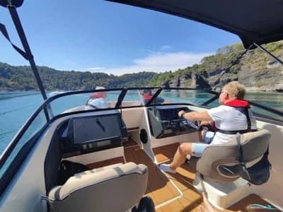 Bayliner V20 OB 4
