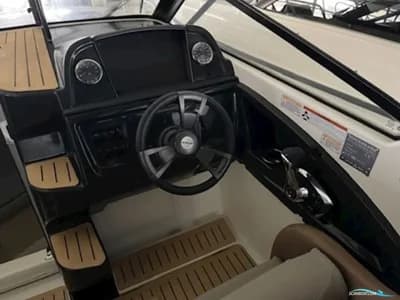 Quicksilver 755 Cruiser Med F175 Mercury V6 4