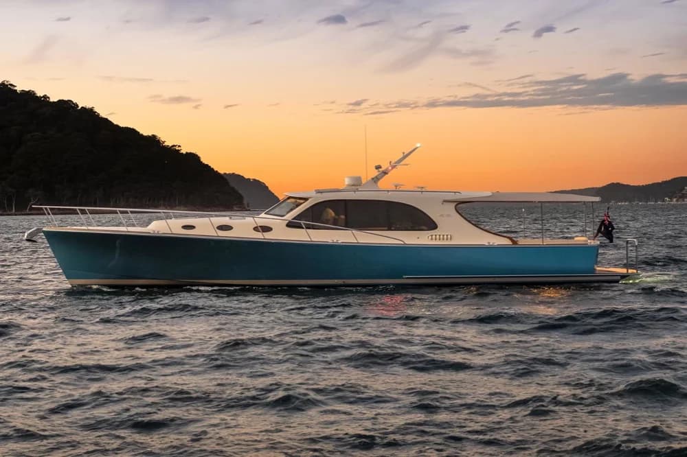 Palm Beach Motor Yachts PB50