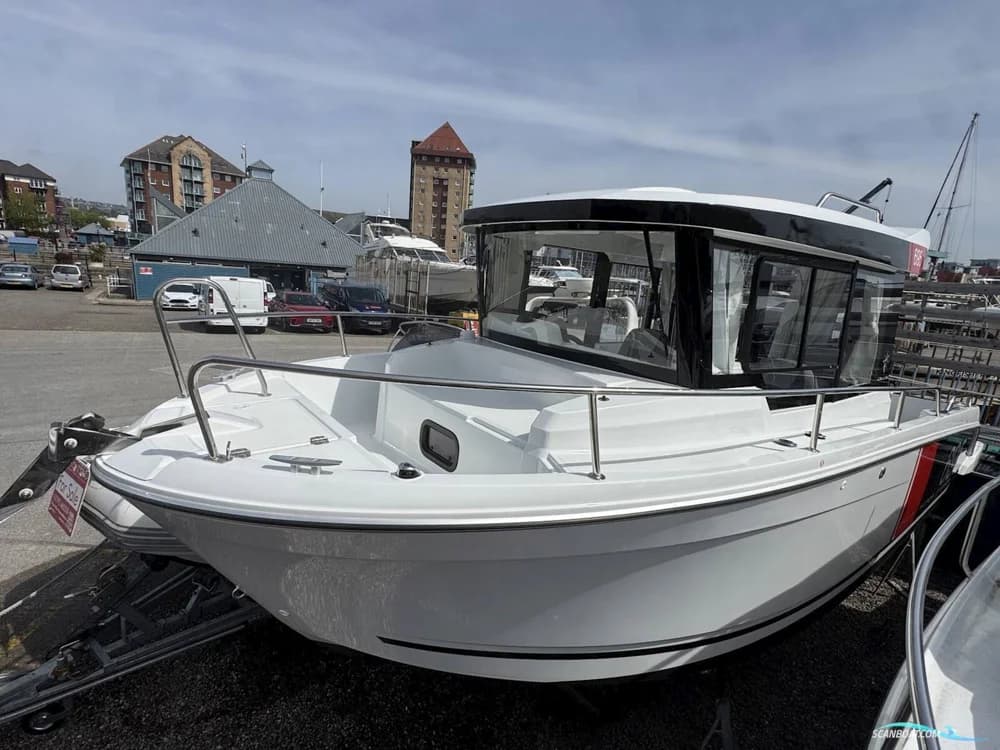 Jeanneau Merry Fisher 695 Sport