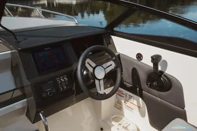 Bayliner C21i Cuddy Med Mercruiser Sterndrive 5