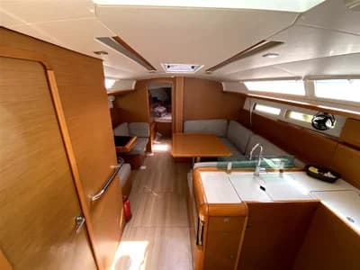 Jeanneau Sun Odyssey 419 2