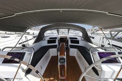 Hanse 455 4