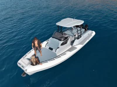 Ranieri Cayman 33.0 Executive 2