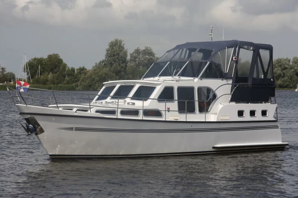 Pedro 35 Skiron