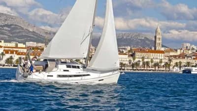 BAVARIA 37 CRUISER 2