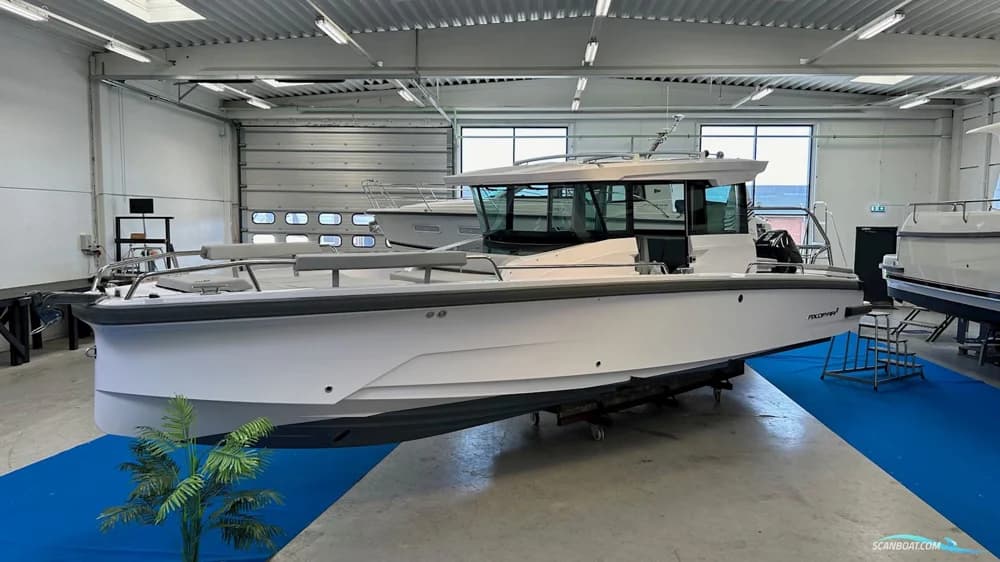 Axopar Yachts 29 XC Cross Cabin