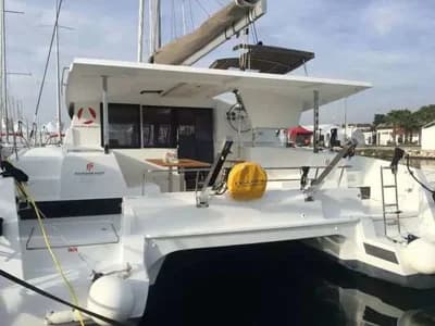 LUCIA 40 2