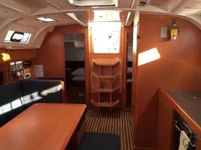 BAVARIA CRUISER 41 3