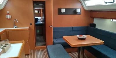 Bavaria Cruiser 51 4