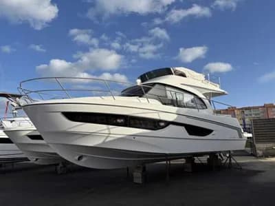 BENETEAU ANTARES 11 FLY 2