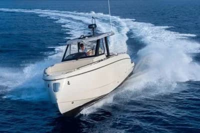 BENETEAU GRAN TURISMO 35 NEW 2