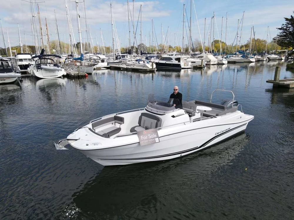 JEANNEAU CAP CAMARAT 7.5 CC SÉRIE 3
