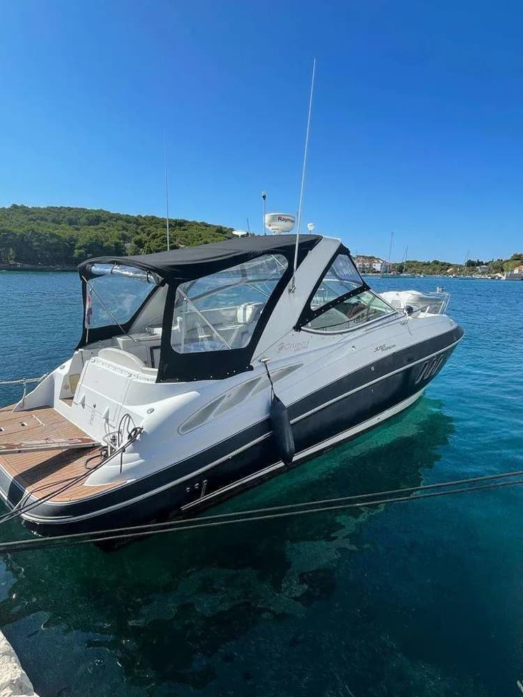 CRUISERS 330
