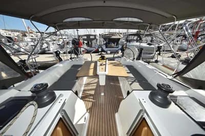 Dufour 382 GL 5
