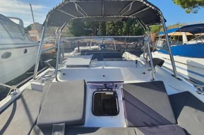 2018 Beneteau Flyer 7.7 SUNdeck 2