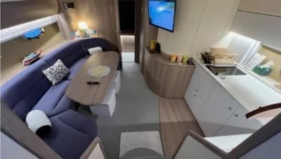 2005 Princess V48 2