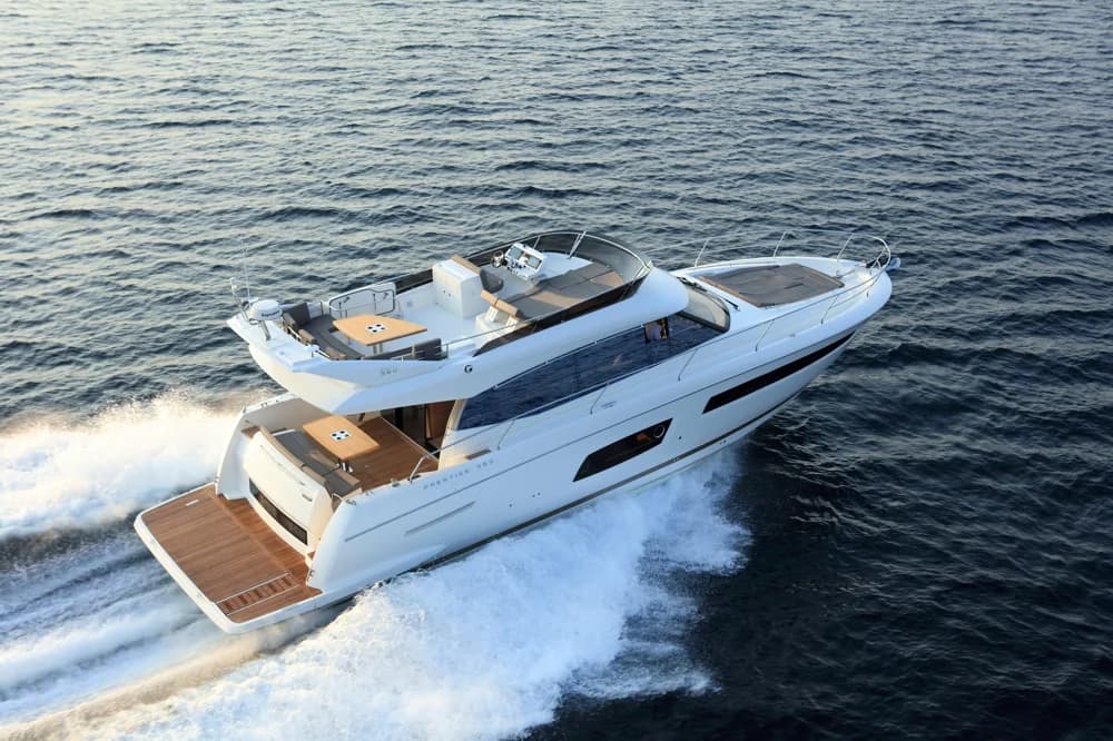 2017 Prestige 560
