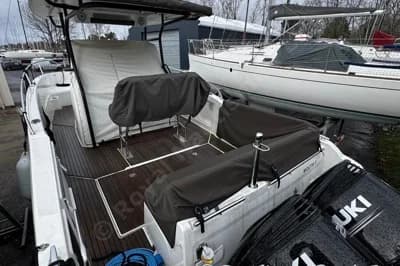 2020 Jeanneau Cap Camarat 9.0 CC 2