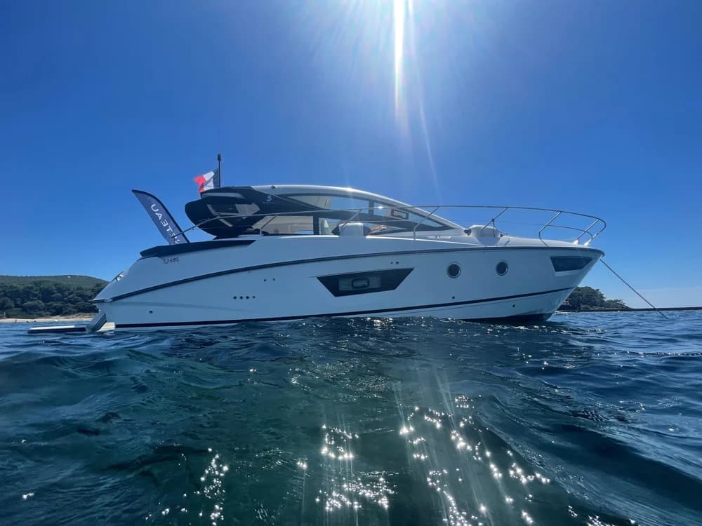 2017 Beneteau Gran Turismo 40
