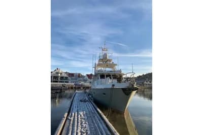 2001 Nordhavn 57 2