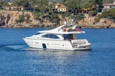 2005 Ferretti Yachts 731 2