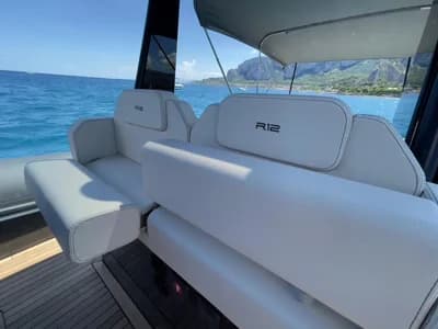 2026 Renier R12 EFB 3