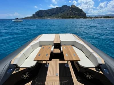 2026 Renier R12 EFB 5