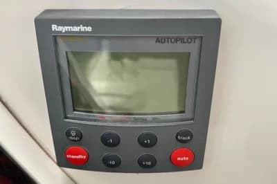 2002 Cranchi Endurance 39 4