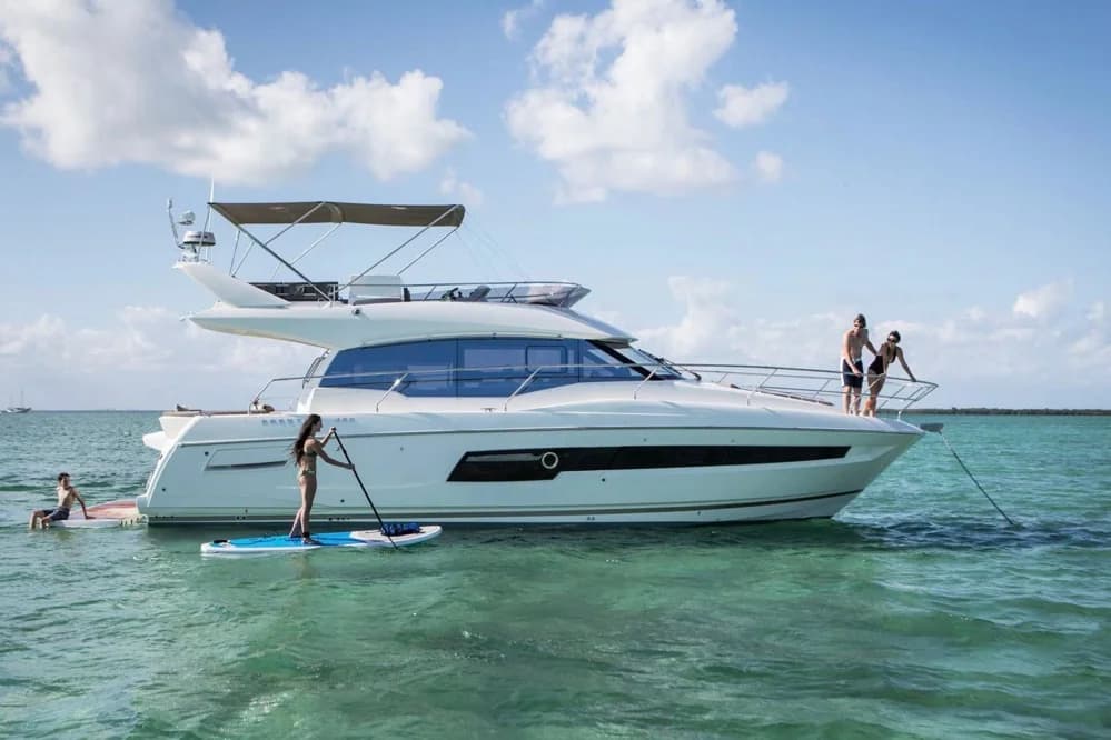 2020 Prestige 460