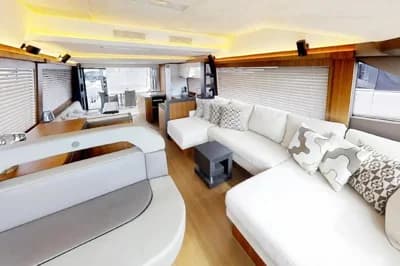 2018 Monte Carlo Yachts MCY 65 3